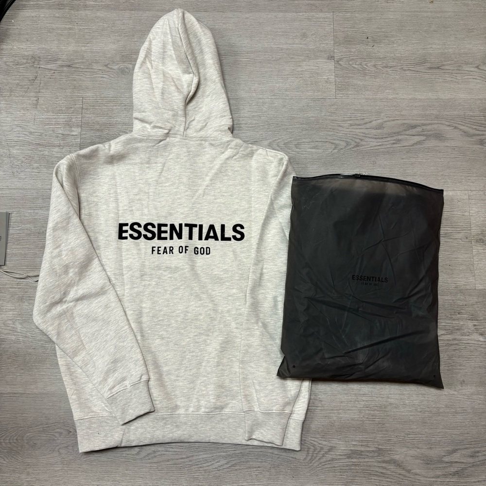 FOG ESSENTIALS Hoodie (Gray)